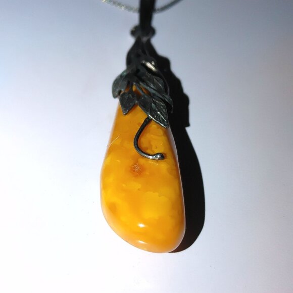 925 Polished Yellow Pendant Necklace Sterling Silver Leaf Design Chain 20 inch - Picture 6 of 10